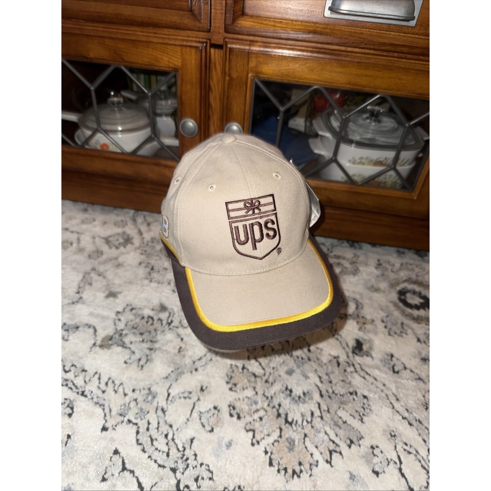 Vintage Dale Jarrett #88 NASCAR UPS Hat Strapback Chase Authentics  Cap  New!
